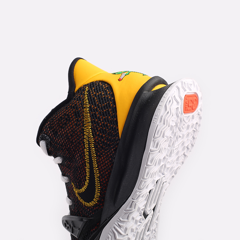 Баскетбольные кроссовки Nike Kyrie 7 (CQ9326-003)  - цена, описание, фото 5