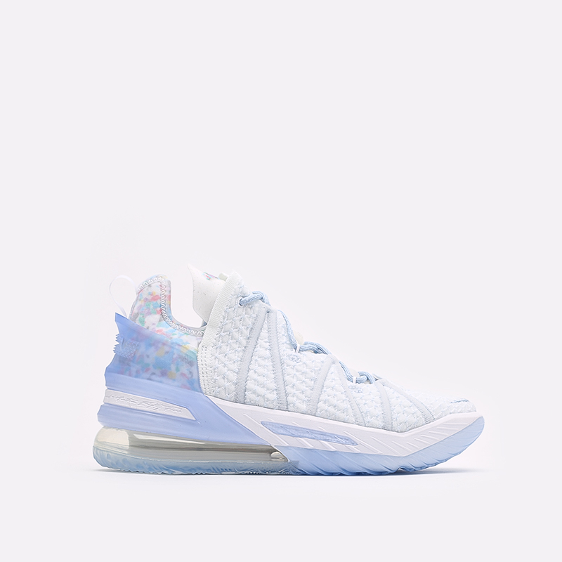 мужские белые баскетбольные кроссовки Nike Lebron XVIII CW3156-400 - цена, описание, фото 1