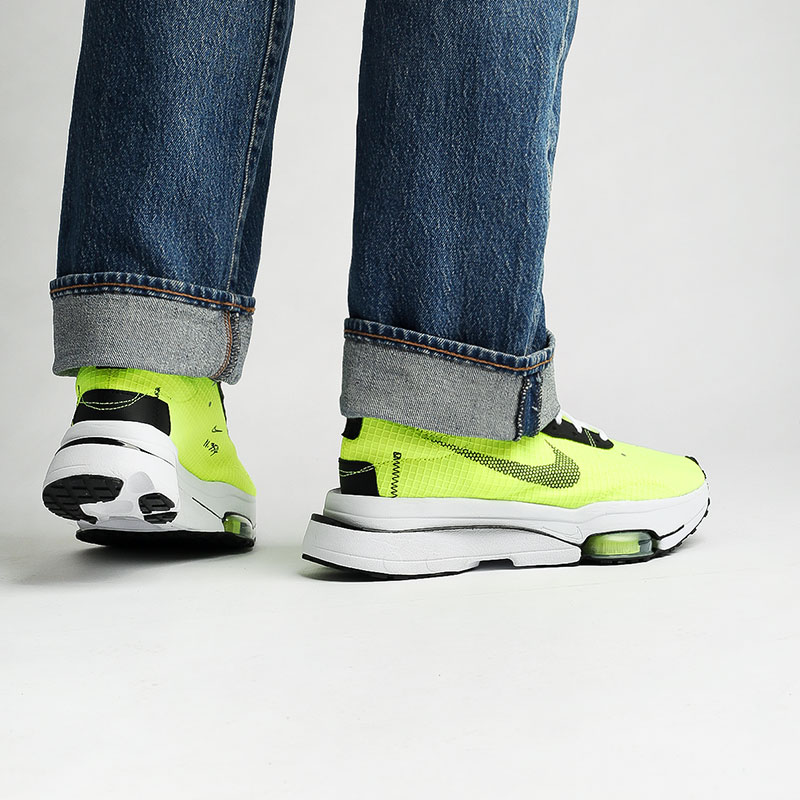  желтые кроссовки Nike Air Zoom-Type SE CV2220-700 - цена, описание, фото 6