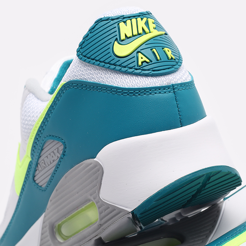 Мужские кроссовки Nike Air Max III (CZ2908-100)  - цена, описание, фото 5