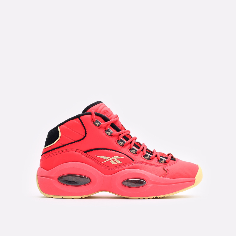 мужские красные кроссовки Reebok Question Mid x Hot Ones GV7093 - цена, описание, фото 1