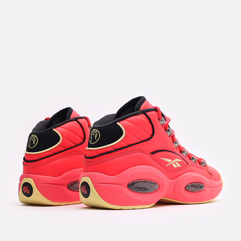 мужские красные кроссовки Reebok Question Mid x Hot Ones GV7093 - цена, описание, фото 3