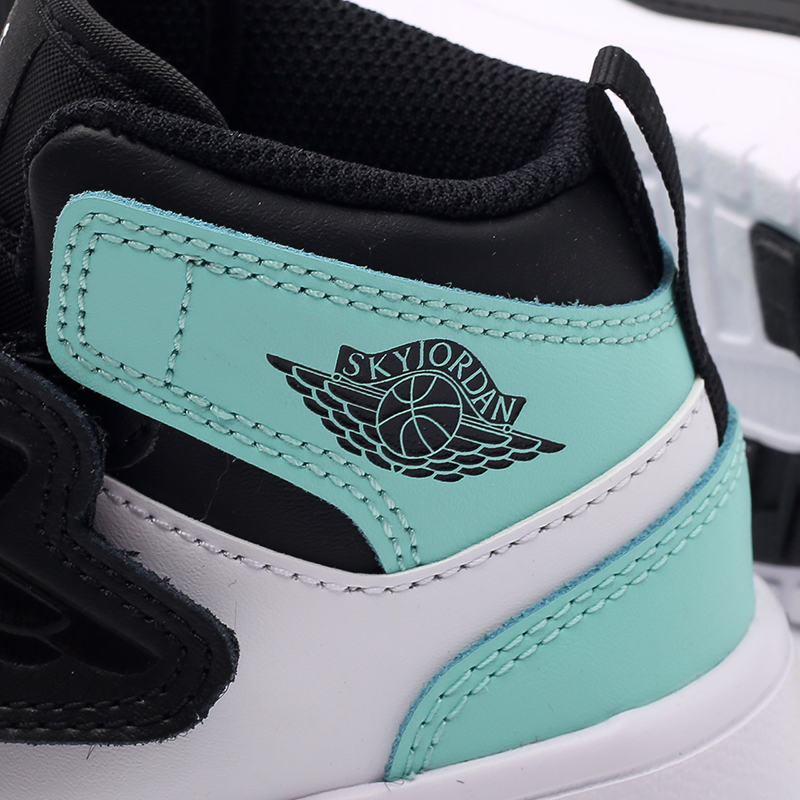 Детские кроссовки Jordan Sky 1 (PS) (BQ7197-032)  - цена, описание, фото 6