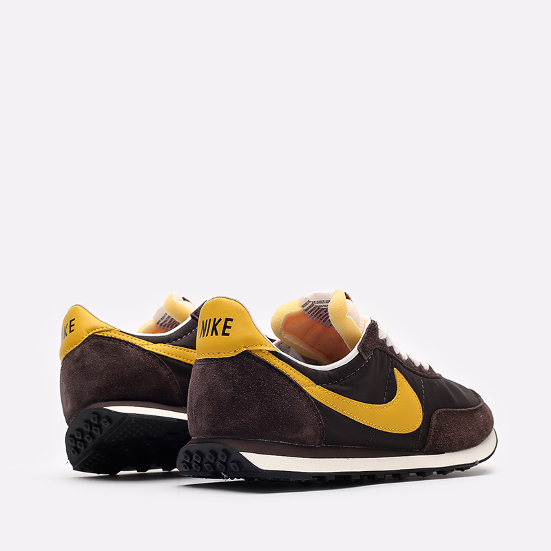  коричневые кроссовки Nike Waffle Trainer 2 SP DB3004-200 - цена, описание, фото 3