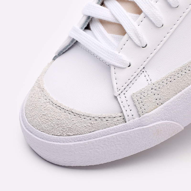 женские белые кроссовки Nike WMNS Blazer Low '77 DC4769-103 - цена, описание, фото 6