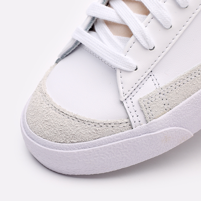 Женские кроссовки Nike WMNS Blazer Low '77 (DC4769-103)  - цена, описание, фото 6