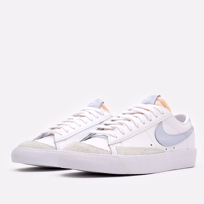 женские белые кроссовки Nike WMNS Blazer Low '77 DC4769-103 - цена, описание, фото 2