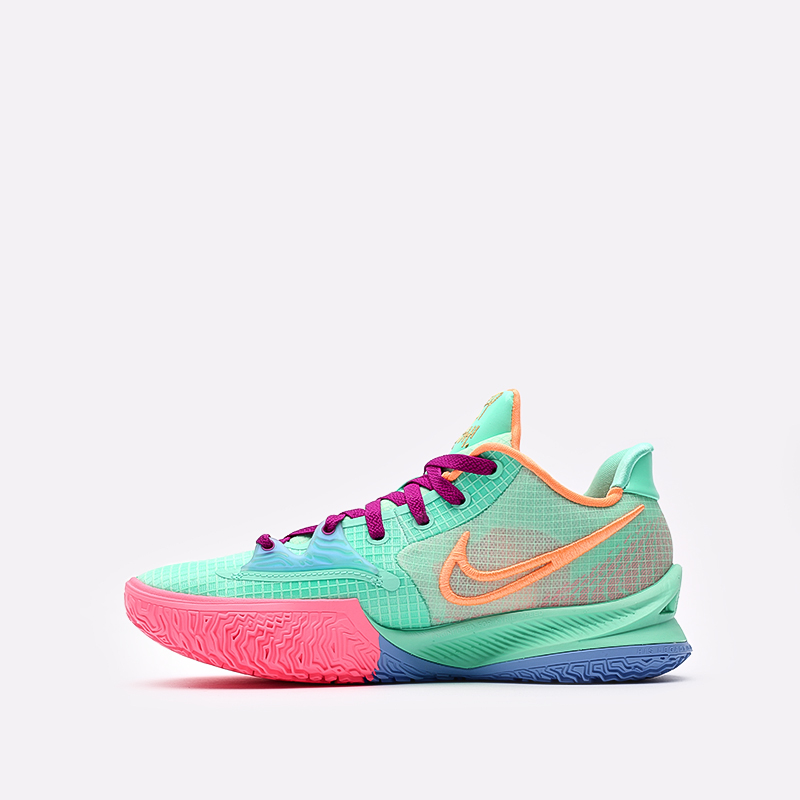 мужские  баскетбольные кроссовки Nike Kyrie Low 4 CW3985-300 - цена, описание, фото 2