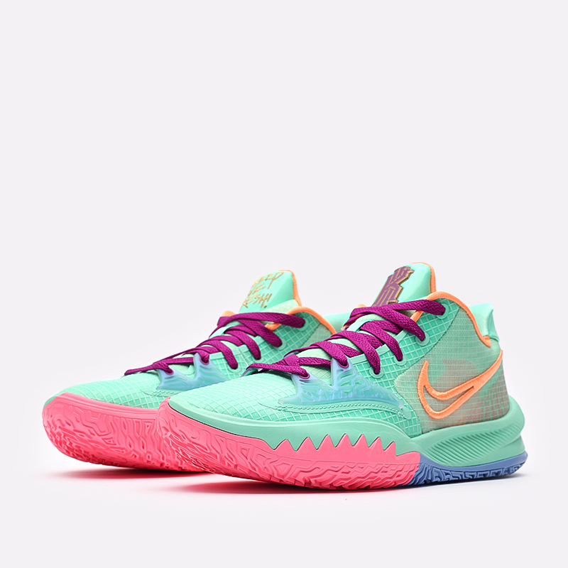 мужские  баскетбольные кроссовки Nike Kyrie Low 4 CW3985-300 - цена, описание, фото 3