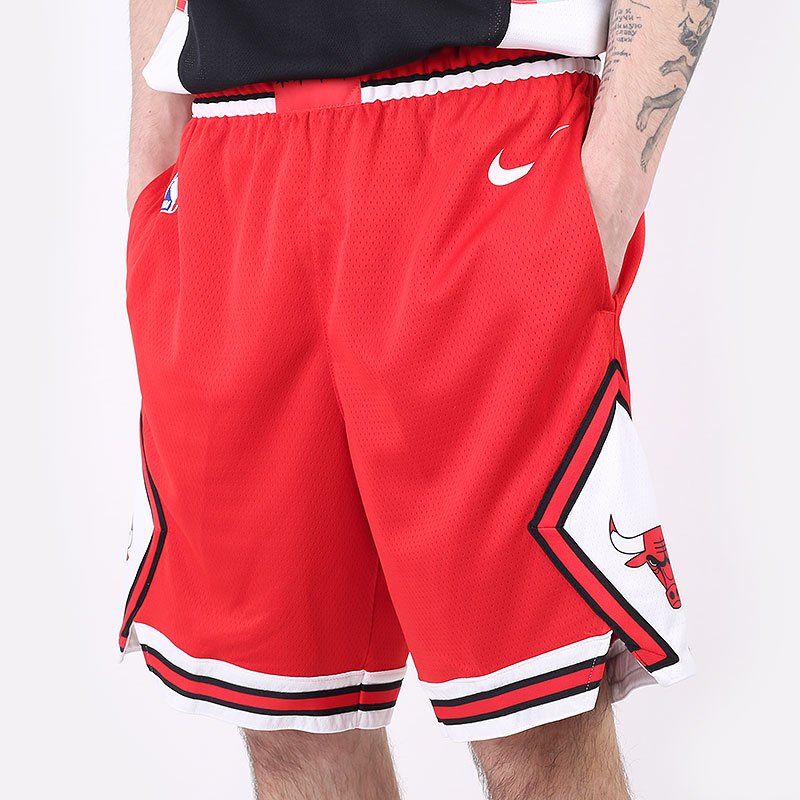 Мужские шорты Nike NBA Chicago Bulls Icon Edition Swingman Short (AJ5593-657) купить по цене 3720 руб в интернет-магазине Streetball