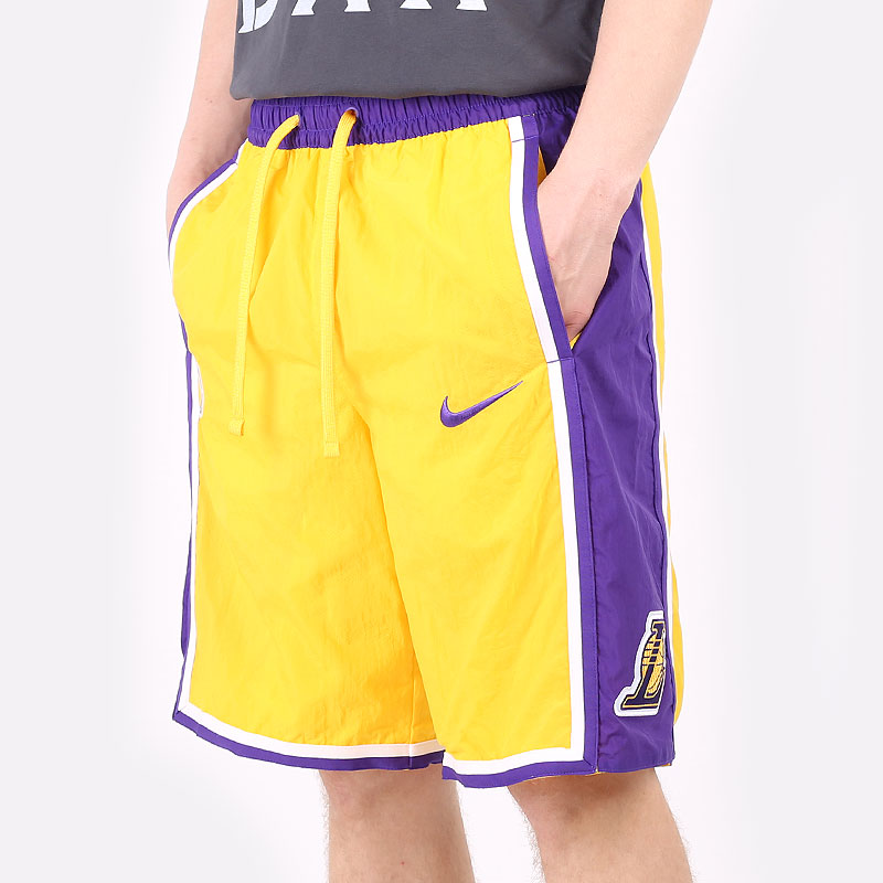 мужские желтые шорты  Nike Los Angeles Lakers Courtside Heritage Shorts CV5602-728 - цена, описание, фото 1