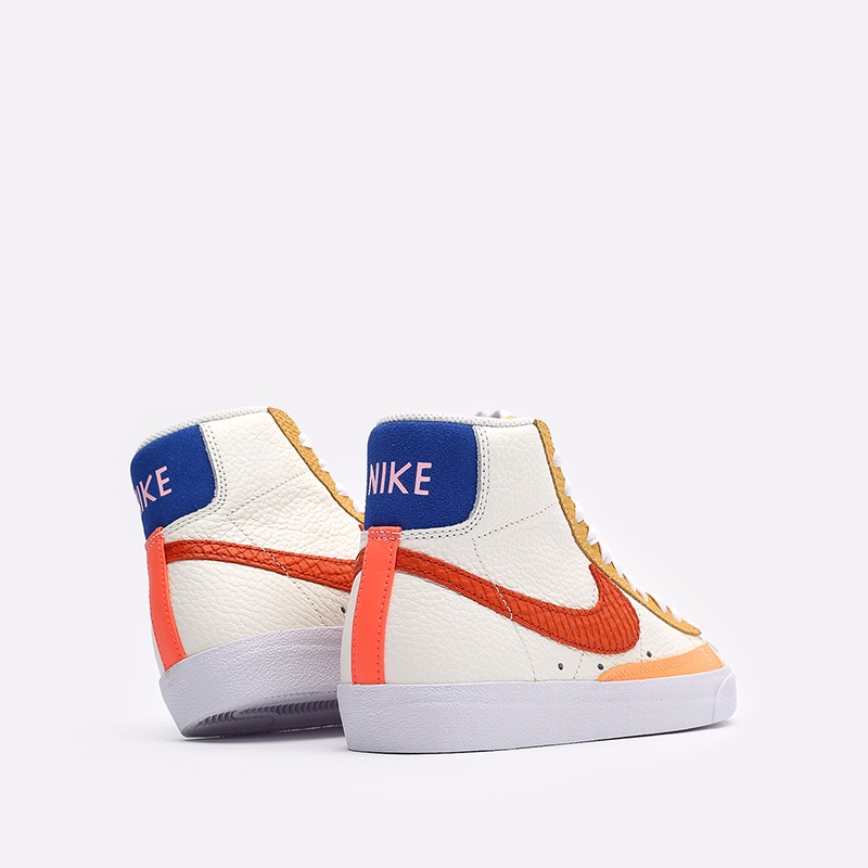 Женские кроссовки Nike WMNS Blazer Mid '77 (DM2872-100)  - цена, описание, фото 3