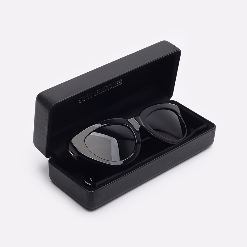 Солнцезащитные очки Carhartt WIP Amy (I028341-black/black)  - цена, описание, фото 3
