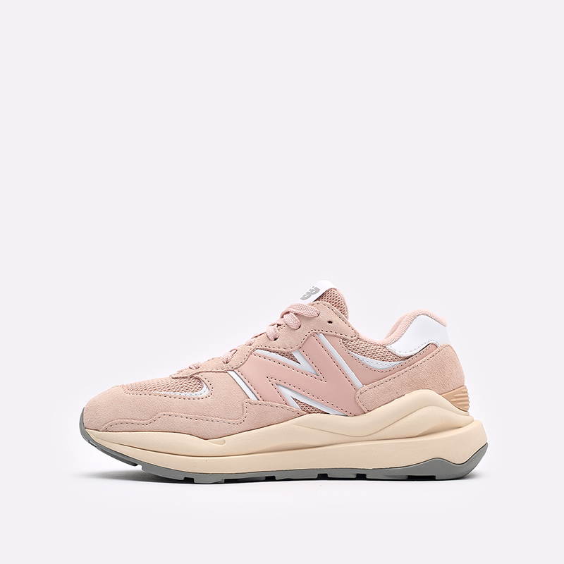 женские розовые кроссовки New Balance 5740 W5740CC/B - цена, описание, фото 2