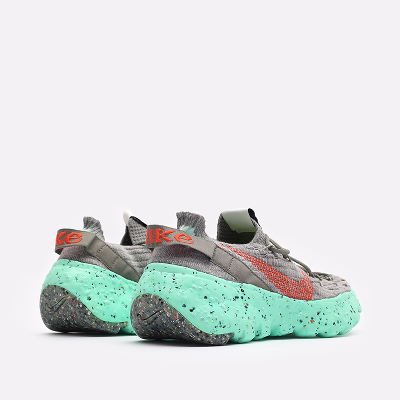 мужские серые кроссовки Nike Space Hippie 04 CZ6398-020 - цена, описание, фото 3