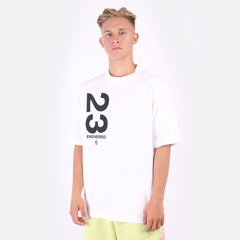 Мужская футболка Jordan 23 Engineered Short-Sleeve Crew (CZ4908-100)  - цена, описание, фото 1