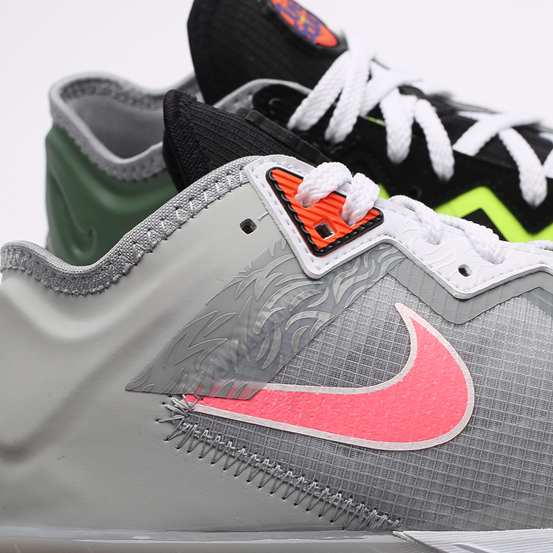Мужские баскетбольные кроссовки Nike Lebron XVIII Low (CV7562-005)  - цена, описание, фото 8