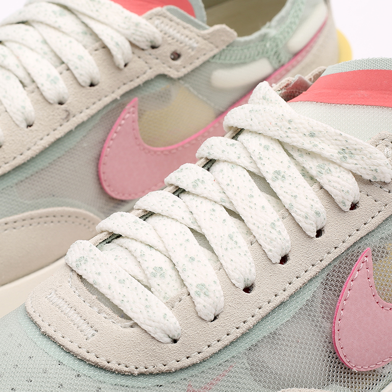 Женские кроссовки Nike WMNS Waffle One (DM9466-001)  - цена, описание, фото 7