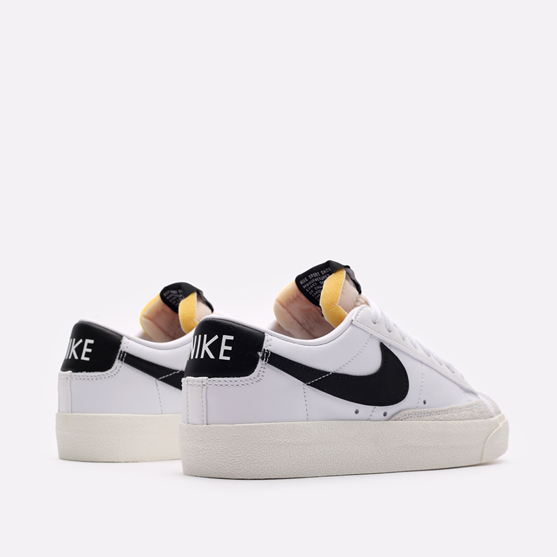 женские белые кроссовки Nike WMNS Blazer Low '77 DC4769-102 - цена, описание, фото 3