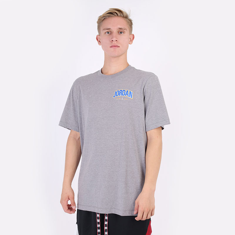 мужская серая футболка Jordan Jumpman Graphic Crew Tee DM3217-091 - цена, описание, фото 1