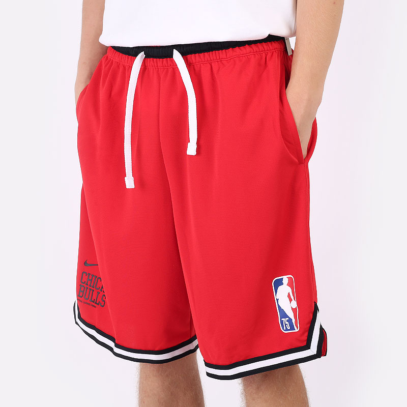 мужские красные шорты  Nike Chicago Bulls Short DB1795-657 - цена, описание, фото 1