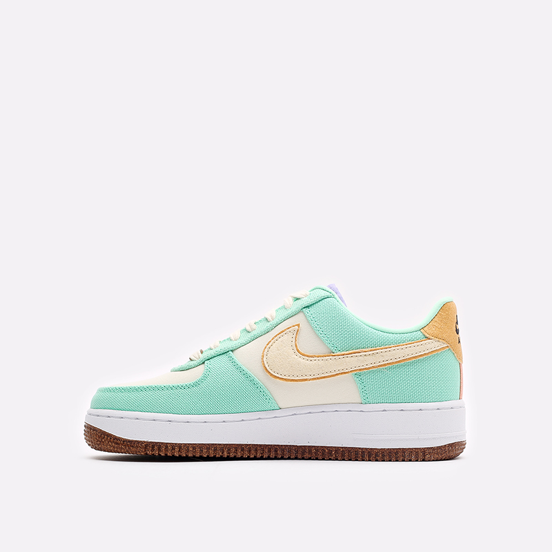 женские зеленые кроссовки Nike WMNS Air Force 1 '07 LX CZ0268-300 - цена, описание, фото 2