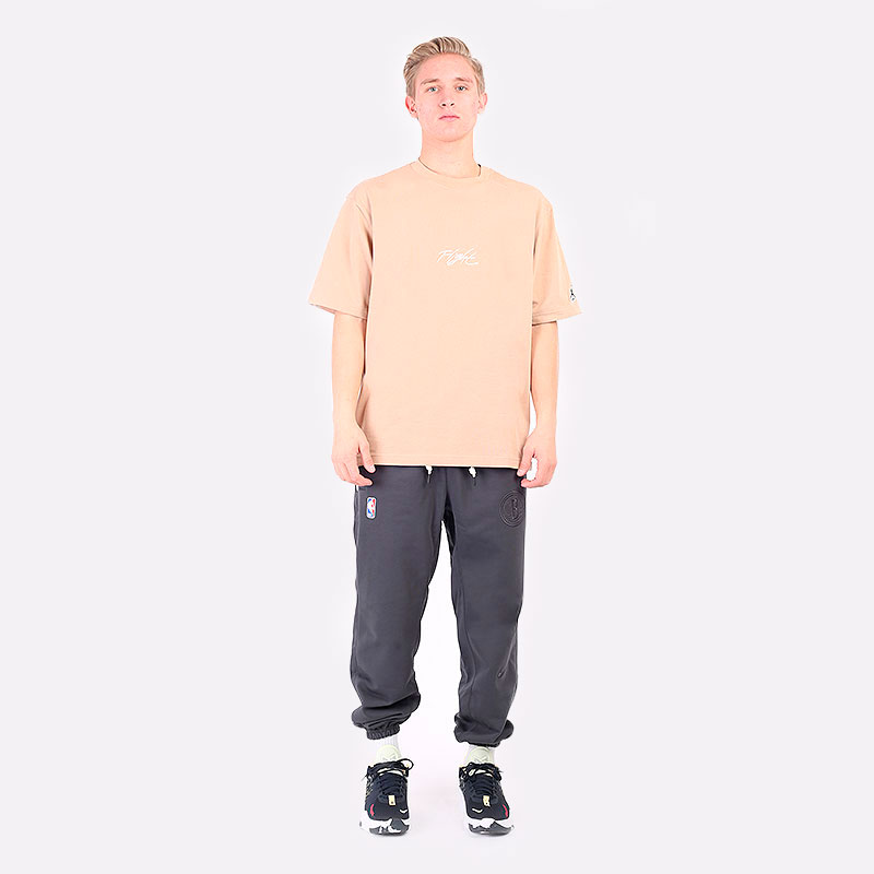 Мужская футболка Jordan Flight Essentials AJ 85 Graphic Crew (DA9889-245)  - цена, описание, фото 6