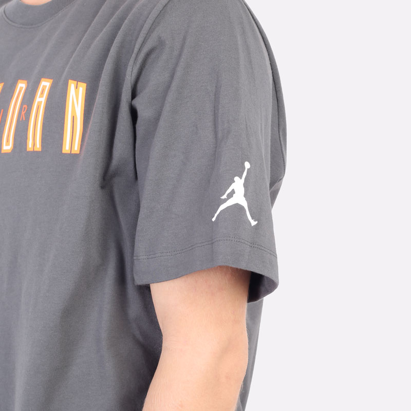 Мужская футболка Jordan DNA Hbr Crew (DA9908-068)  - цена, описание, фото 3