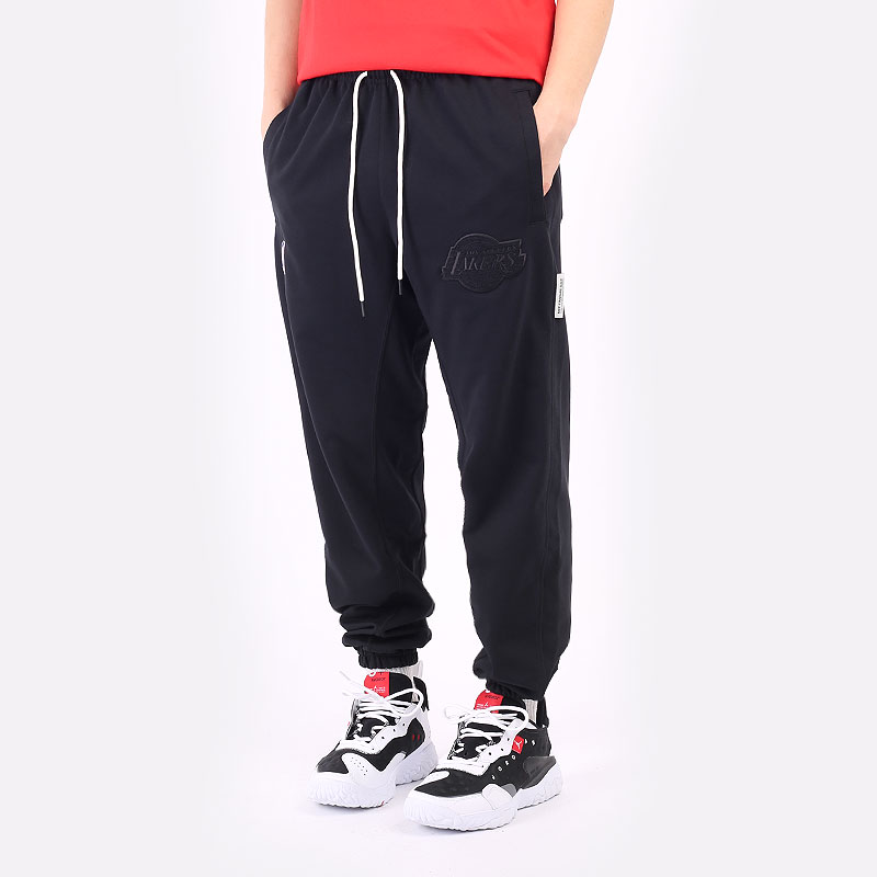 мужские черные брюки Nike Dri-FIT NBA Pants Lakers Standard Issue DB0957-010 - цена, описание, фото 1