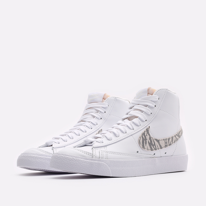 женские белые кроссовки Nike WMNS Blazer Mid '77 SE DH9633-101 - цена, описание, фото 4