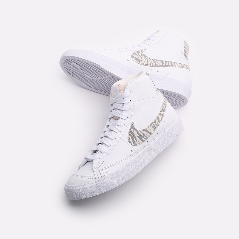 женские белые кроссовки Nike WMNS Blazer Mid '77 SE DH9633-101 - цена, описание, фото 6