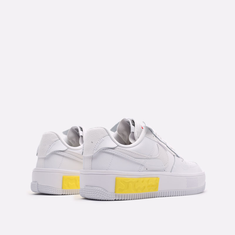 женские белые кроссовки Nike WMNS Air Force 1 Fontanka DA7024-101 - цена, описание, фото 3