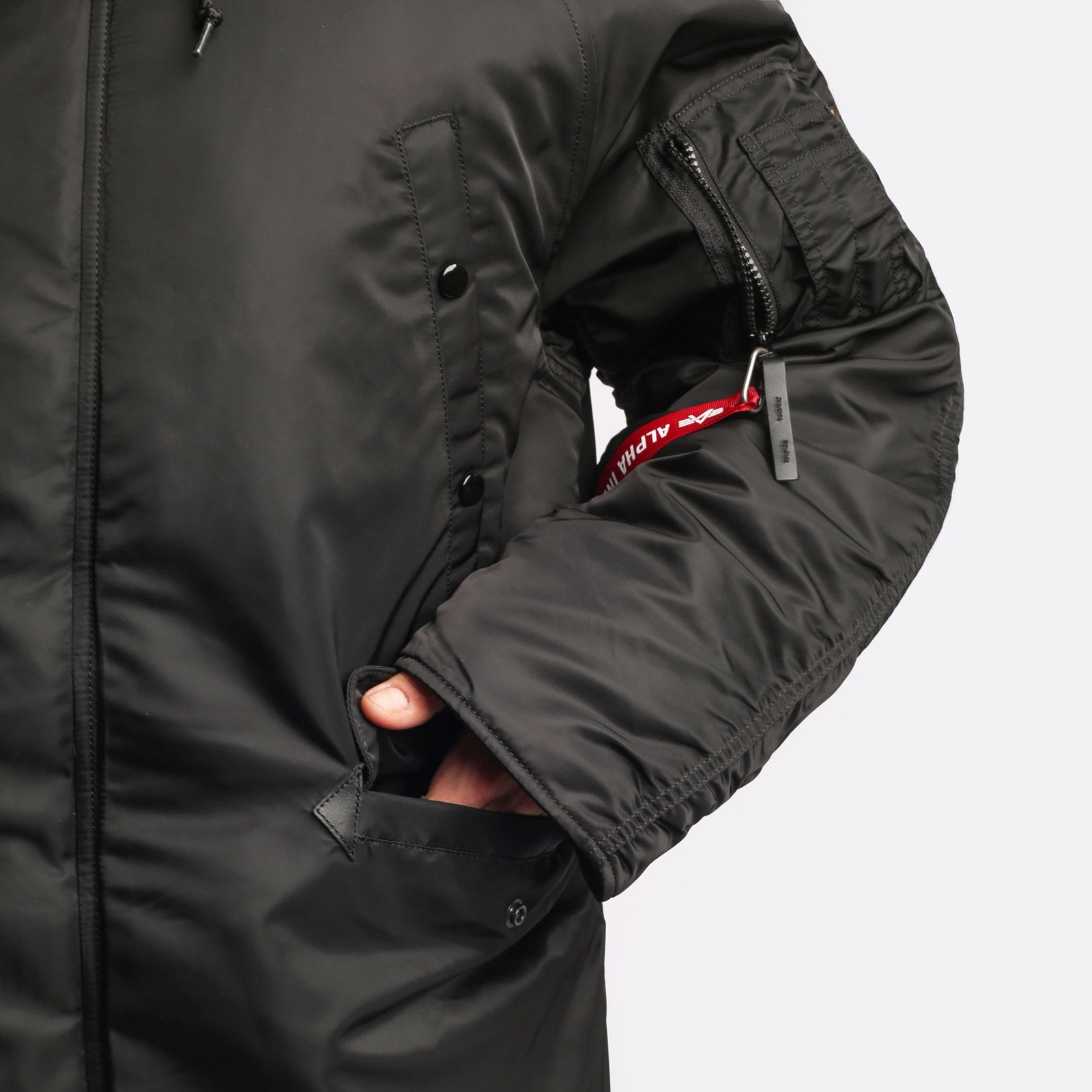 мужская куртка Alpha Industries Parka N-3B HERITAGE  (MJN31000C1-black)  - цена, описание, фото 5