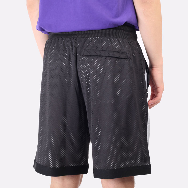 мужские черные шорты  PUMA Scholarship Shorts 53209802 - цена, описание, фото 4