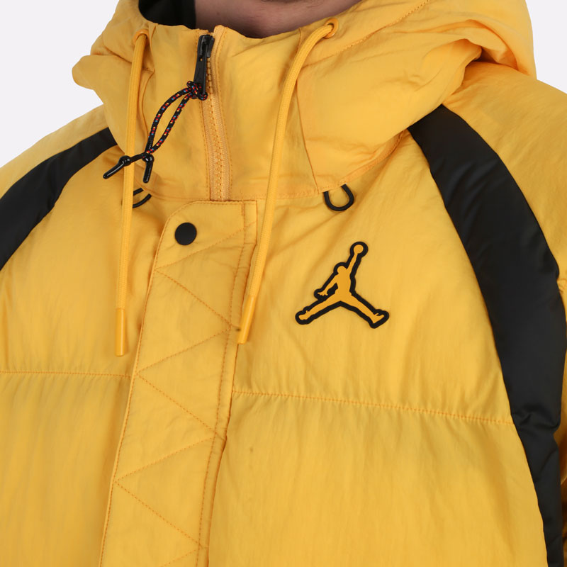 мужская желтая куртка Jordan Essential Puffer DA9806-781 - цена, описание, фото 6