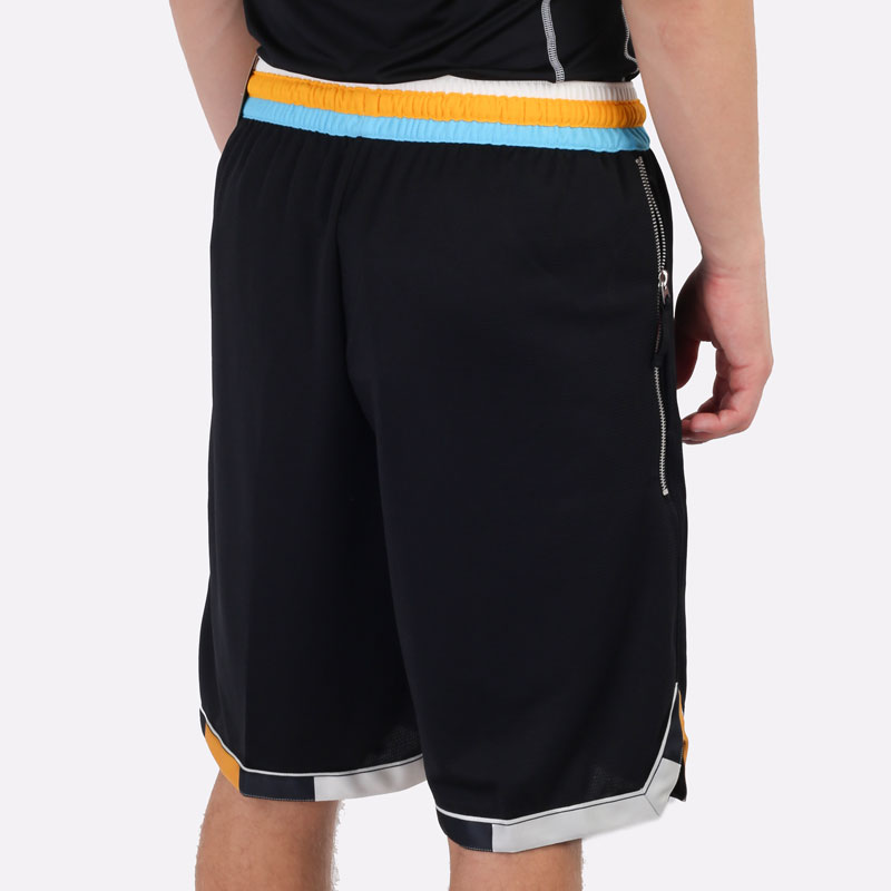 мужские черные шорты Nike Dri-FIT DNA DA5844-011 - цена, описание, фото 3