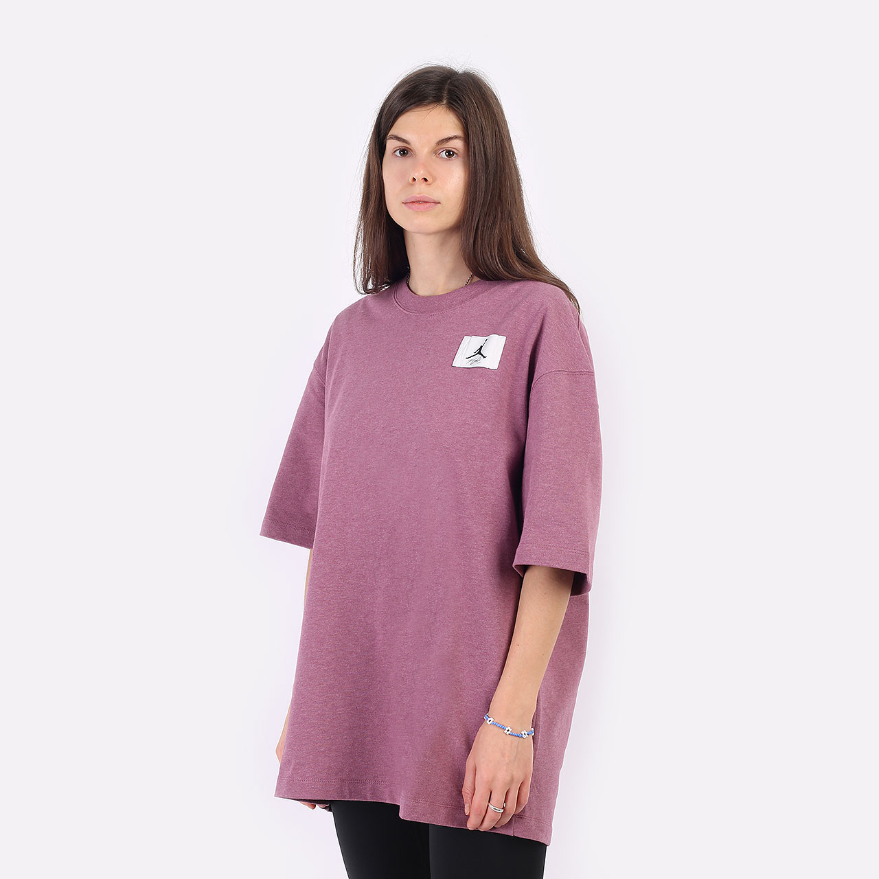 женская фиолетовая футболка Jordan Essentials DD7057-533 - цена, описание, фото 1