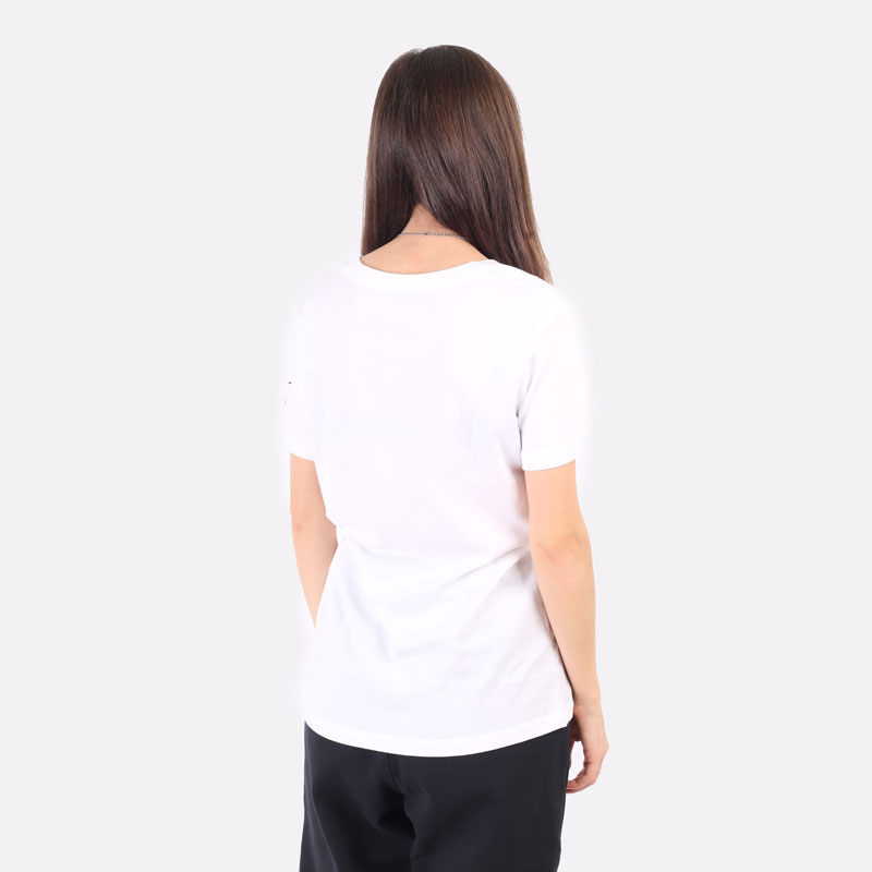 женская белая футболка Nike DRI FIT  DM2569-100 - цена, описание, фото 4