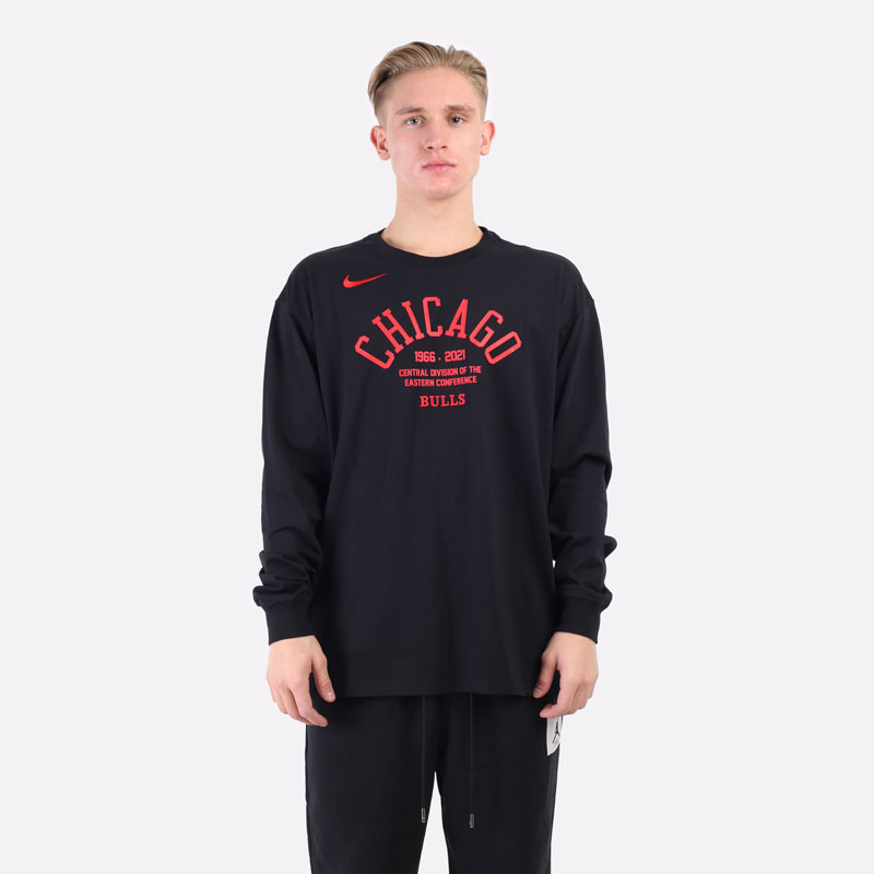 Лонгслив Nike NBA Chicago Bulls LS Tee (DA5891-010)  - цена, описание, фото 4