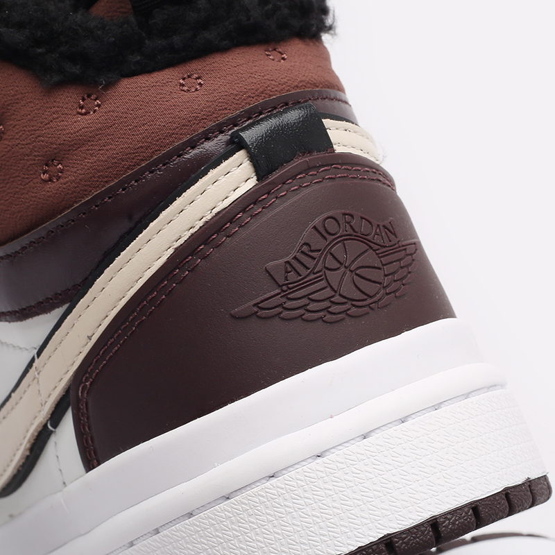 Женские кроссовки Jordan WMNS 1 Acclimate (DC7723-200*)  - цена, описание, фото 5