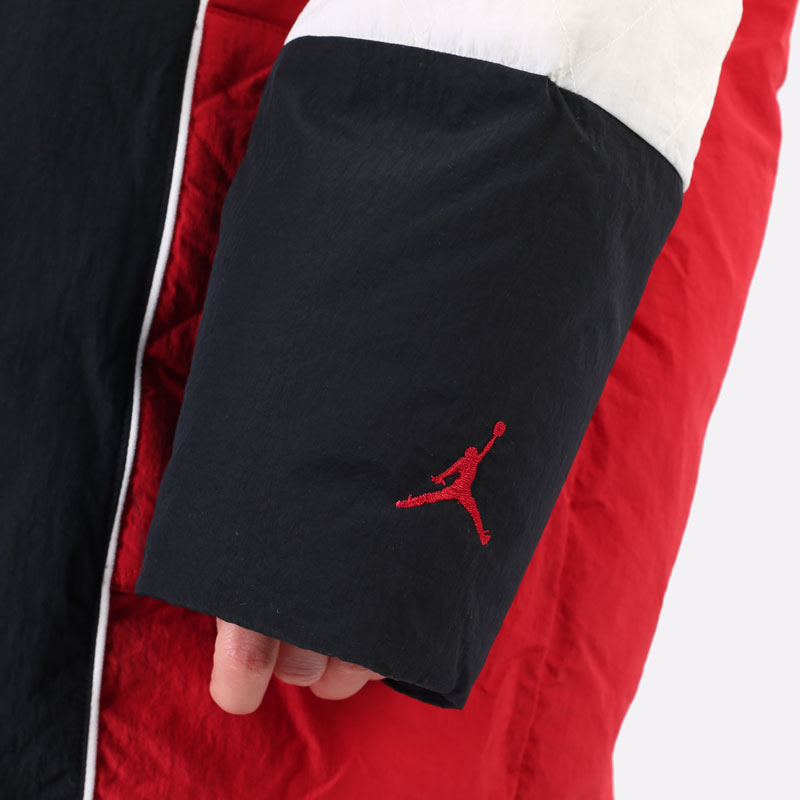 женская красная куртка Jordan Essentials Down Parka  DH0781-011 - цена, описание, фото 6