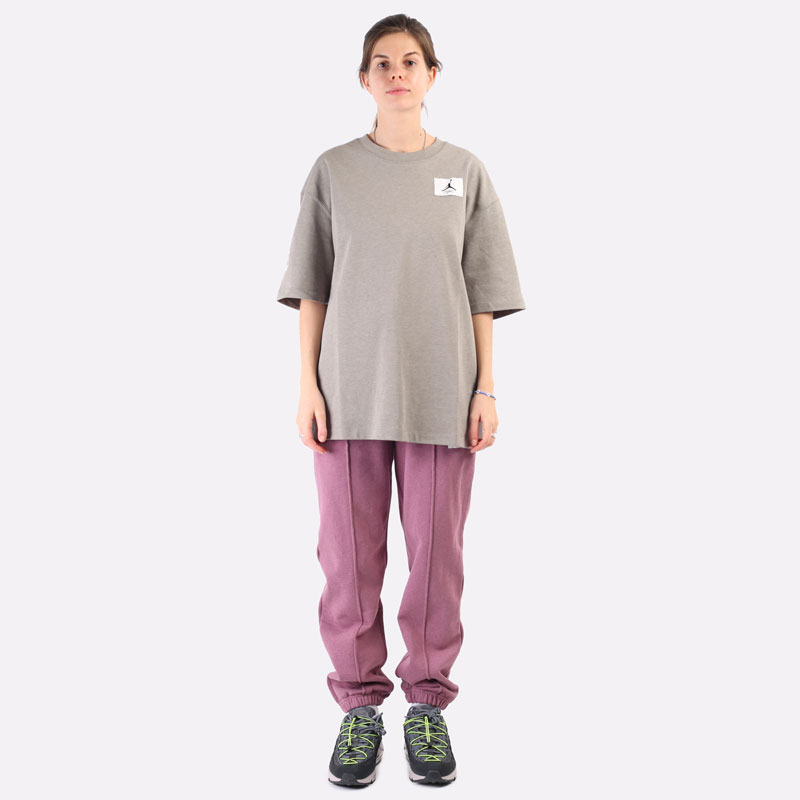 Женская футболка Jordan Essential T-Shirt (DD7057-320)  - цена, описание, фото 6