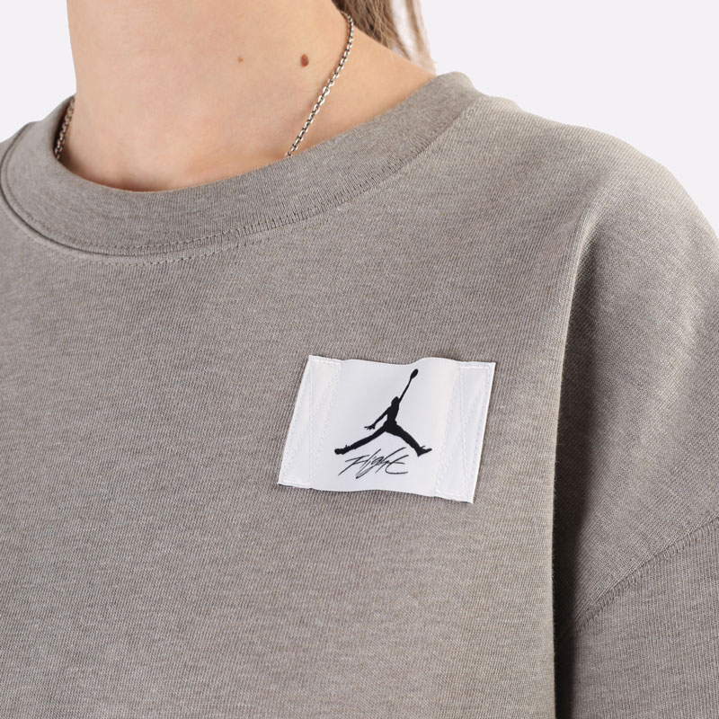 Женская футболка Jordan Essential T-Shirt (DD7057-320)  - цена, описание, фото 2
