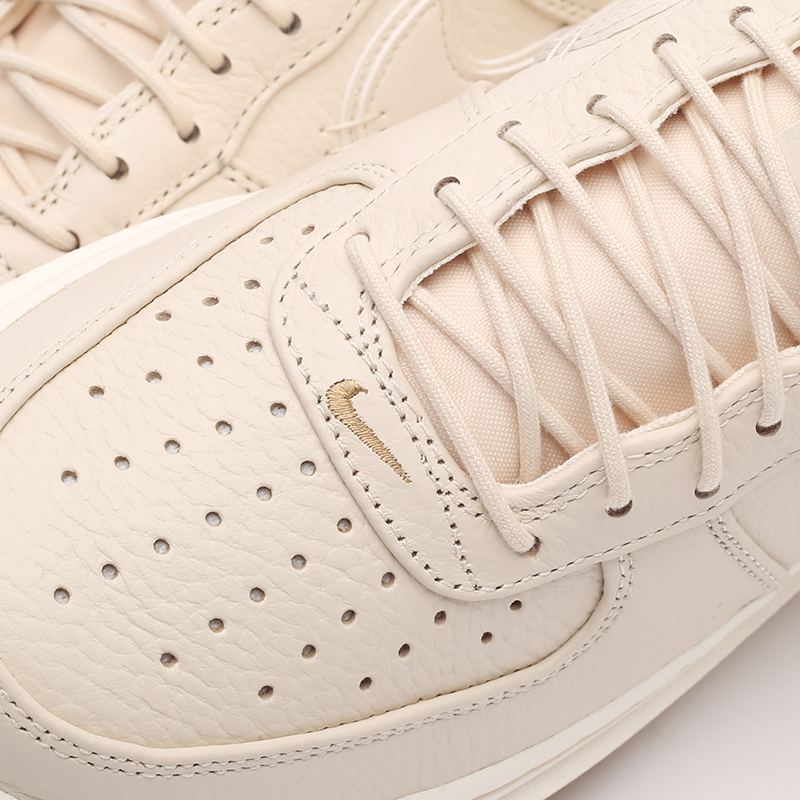 Мужские кроссовки Nike Air Force 1 Luxe (DB4109-200)  - цена, описание, фото 9