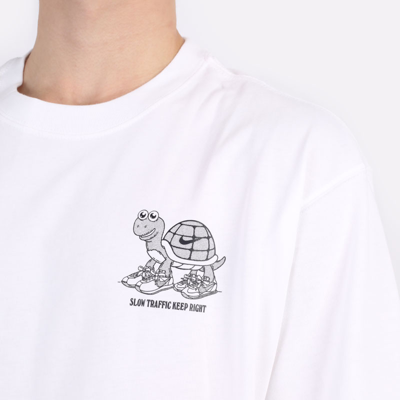мужская белая футболка Nike NRG Turtle T-Shirt DM2351-100 - цена, описание, фото 3