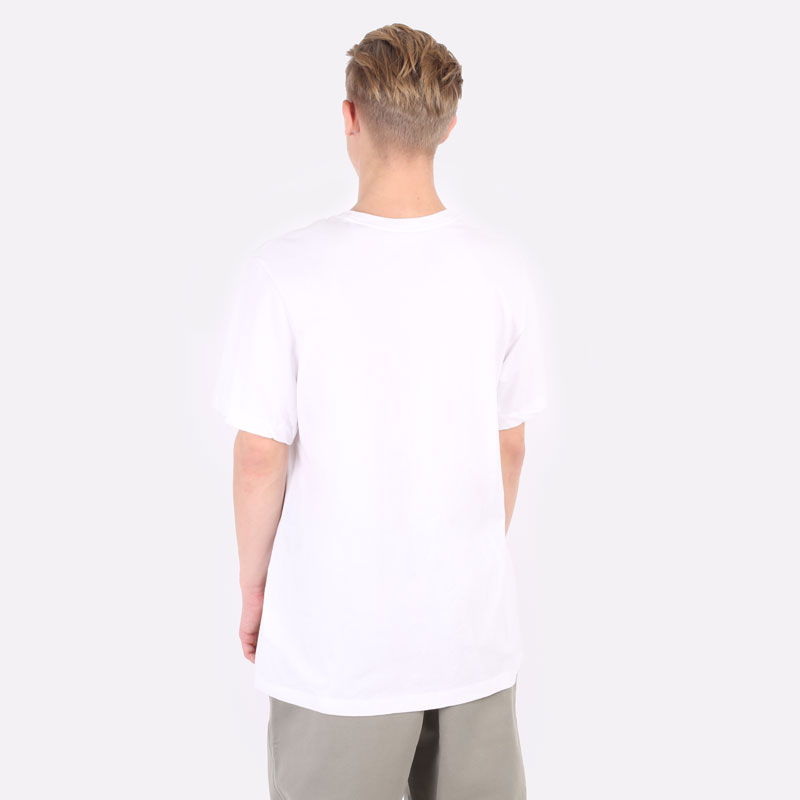 Мужская футболка Nike LeBron Strive For Greatness T-Shirt (DM2467-100)  - цена, описание, фото 3