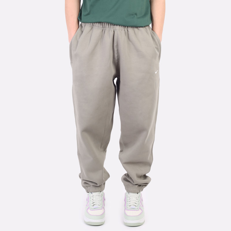 мужские зеленые брюки Nike NRG Soloswoosh Fleece Pant CW5460-320 - цена, описание, фото 5