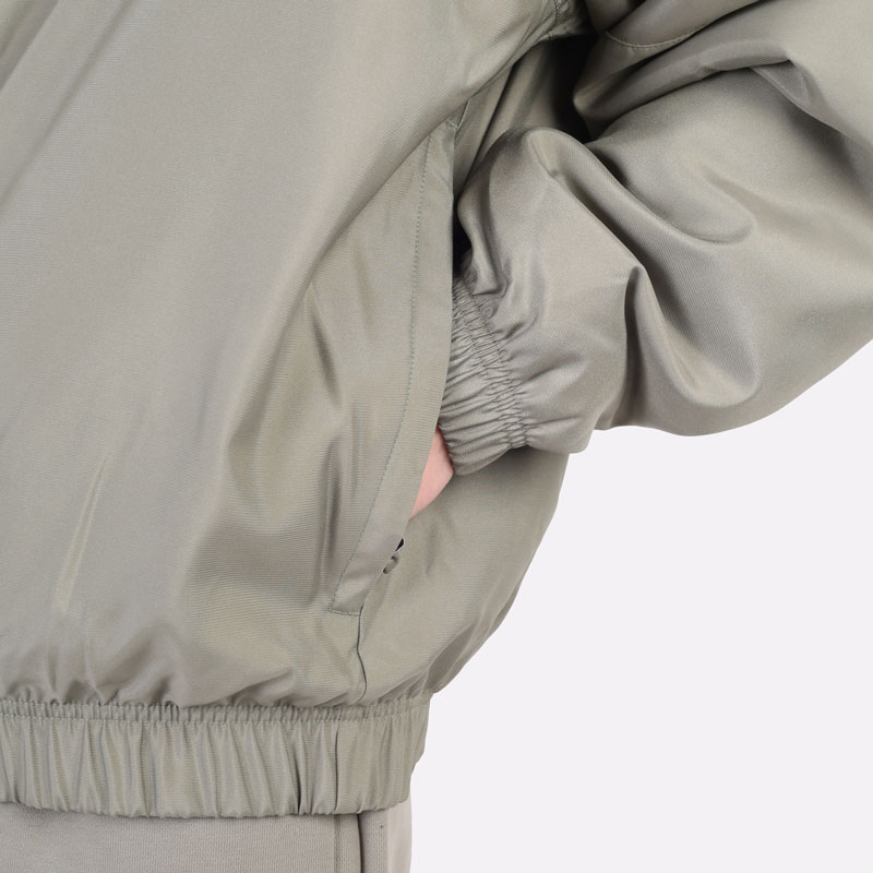 Мужская куртка Nike Lab Solo Swoosh Satin Bomber Jacket (DN1266-320)  - цена, описание, фото 3