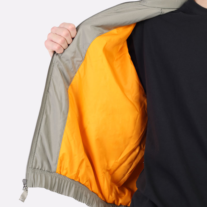 мужская зеленая куртка Nike Lab Solo Swoosh Satin Bomber Jacket DN1266-320 - цена, описание, фото 7