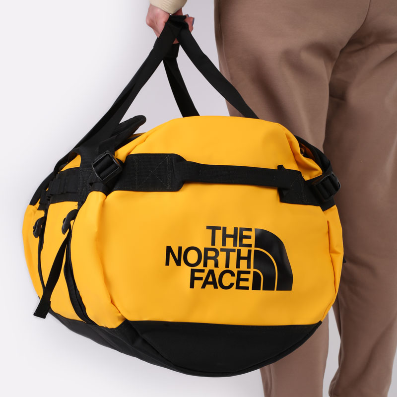  желтая сумка The North Face BASE CAMP DUFFEL-M 71L TA52SAZU3 - цена, описание, фото 2